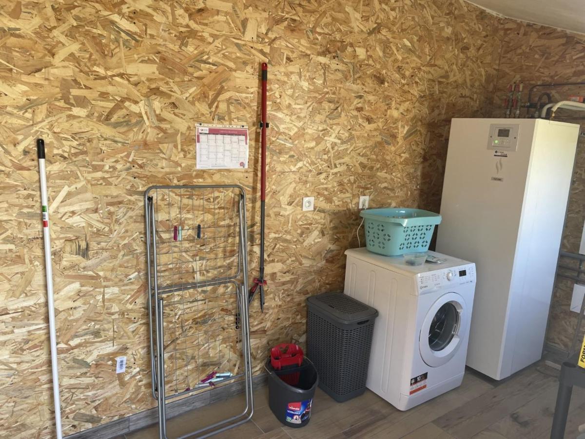maison totalement rénovée 3 chambres au coeur du village Lézardrieux Exterior foto